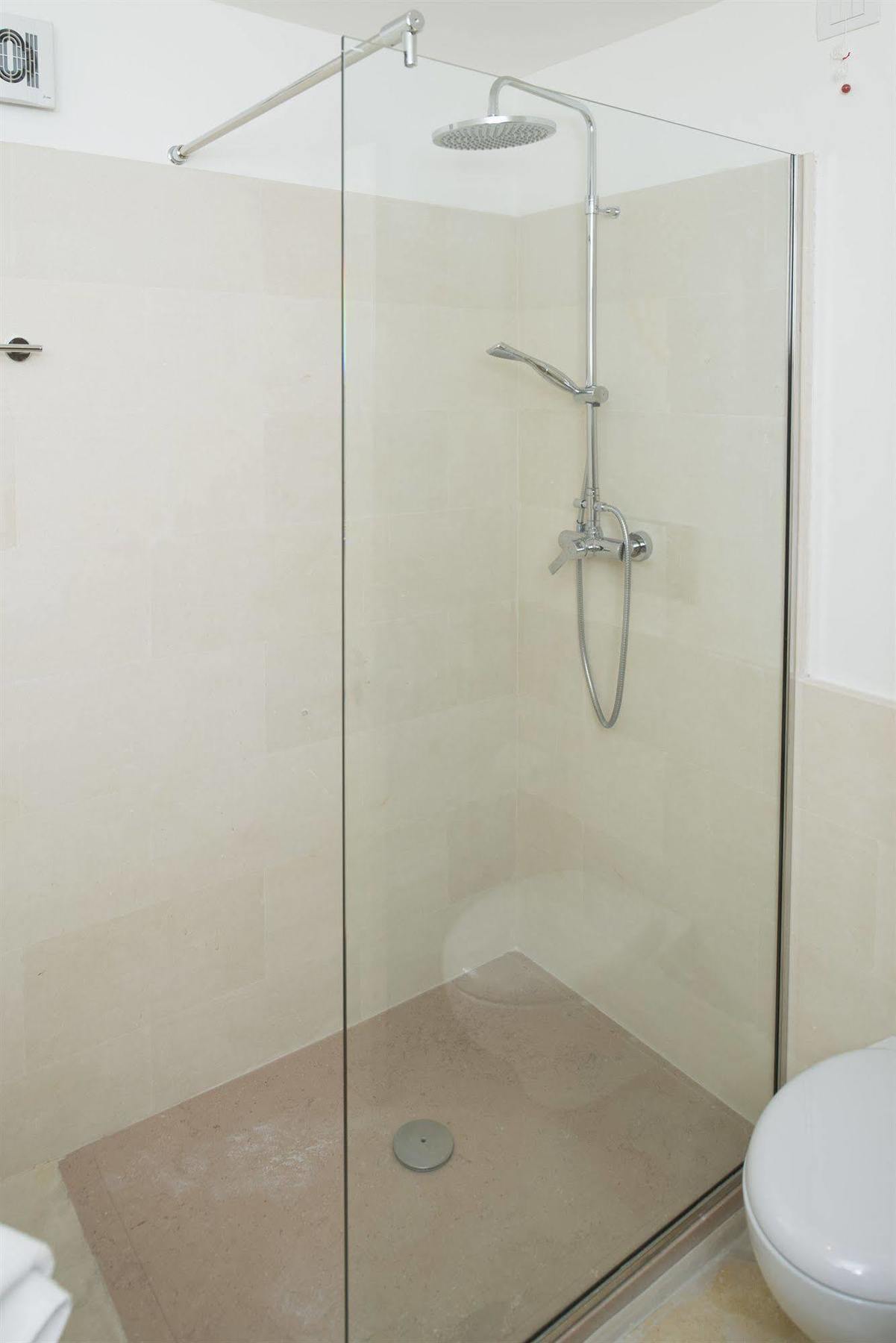 Relais Carlo V - Palazzo Storico Bed & Breakfast Gallipoli Bagian luar foto